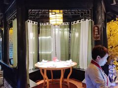 -江南韵·无锡太湖文化体验餐厅(凤凰天街店)