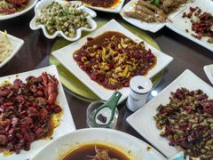 海螺丝-扒虾小妹儿麻辣海鲜(宏图街店)