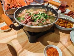 -全牛匠·乐山跷脚牛肉(新中关店)