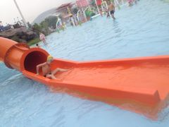 -汤山欢乐水世界
