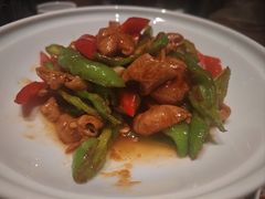 -关东小磨东北菜(上海长风大悦城店)