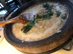 招牌石锅沸腾饭-绿茶餐厅(成都大悦城店)