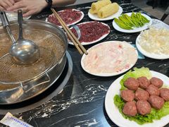 -一鼎牛鲜活牛肉城(晋江海峡国际食品城店)