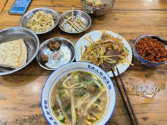 -清真马杰山牛肉汤馆