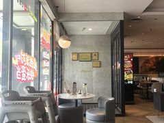 -必胜客(上地华联店)