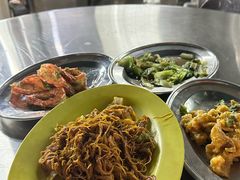 -黄亚华小食店(Jalan Alor)