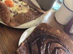 鸡蛋蘑菇熏肉荞麦可丽饼-RAC BAR(安福路店)