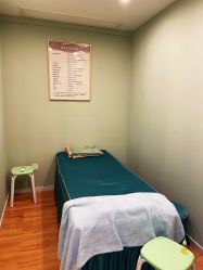 -萱草产后康复催乳中心(江宁万达店)