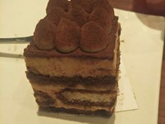 星巴克咖啡提拉米苏蛋糕-星巴克(广州江南新地店)