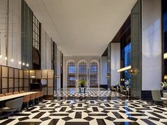 -苏州金鸡湖中茵皇冠假日酒店