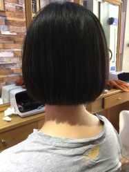 -首脑美发沙龙