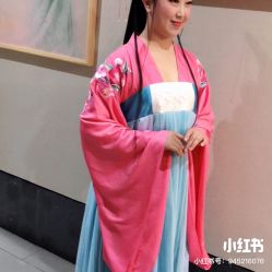 -盘子女人坊古装写真摄影(厦门总店)