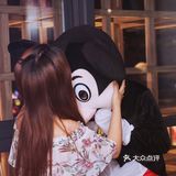 餐厅求婚 | 摘下头套，米奇惊喜下的爱意[爱心]