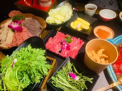 -吼堂老火锅(武汉 天地壹方南馆店)