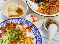 -丽丽三鲜螺蛳粉(田林路店)
