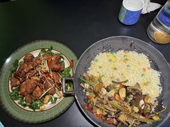 -桥边小楼·手工云南菜·古城观景小楼