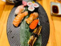 -晶吉·居酒屋·烧鸟·海胆(民主广场店)