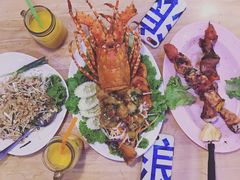 -J Daeng Seafood