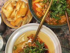 稀豆粉配油条-浩海火燒雲傣家菜(芮欧百货店)