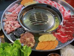 -哈哈碳都·牛肋条无限自助烤肉(宝龙店)