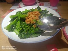 -丫丫厨娘·柠檬鸭(江南蓝鲸世界店)