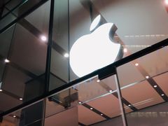 -Apple零售店(华贸购物中心店)