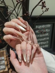 -Lucky girl建构养甲·中式翘睫专业店