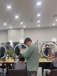 -藤野造型烫染·漂发