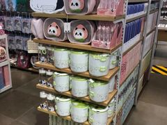-名创优品(万达广场河东店)