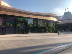 门面-临界音乐酒馆·小龙虾·江湖菜(华熙LIVE·鱼洞店)