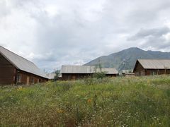 -喀纳斯禾木山庄