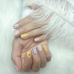 -Pink You美甲美睫纹绣定制中心