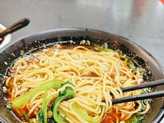 -丽影重庆小面(定西路店)