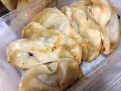 -胖子锅贴(双阳路111弄店)