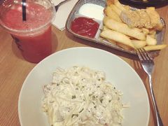 -HELLO 27 意面·沙拉·帕尼尼