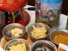 -百彦蒙古包·碳烤羊排·手抓羊肉(万江首店)