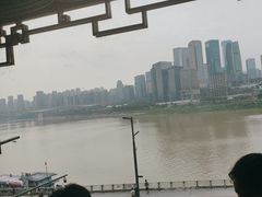 -小天鹅火锅·一线江景洪鼎旗舰店(洪崖洞店)