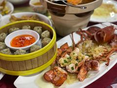 蒜蓉粉丝波士顿龙虾-琼大师东方烤乳猪(亚特兰蒂斯店)