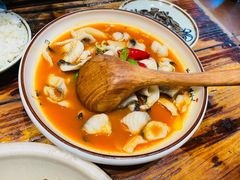 -老滇山寨•云南特色菜•地方菜•民族风情歌舞表演(金碧店)