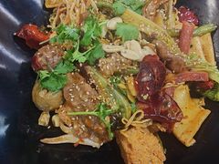 -醉人椒麻辣香锅(上地华联店)