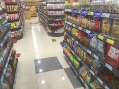 -华联超市(隆昌路店)