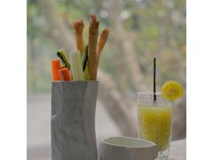 -穹六人间 people 6(岳阳路店)