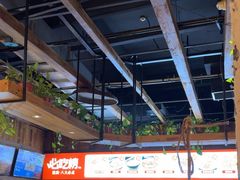 -挂旗柴锅鸡(蚌山区嘉年华店)