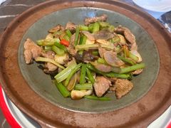 -吕氏焗小鲜•海鲜青岛菜(总店)