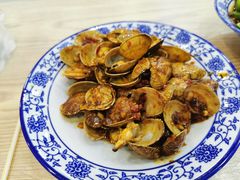 -江城燕子大排档(江汉路步行街店)