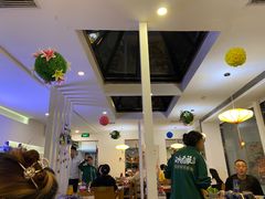 -毛辣果·贵州红酸汤牛肉火锅(西单店)