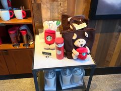 -星巴克(上海汇锦里店)