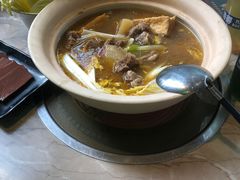 -腩得欢喜·牛腩煲火锅(万庭大厦店)