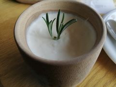 -ZING COFFEE 镜咖啡