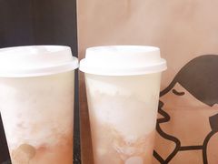芝芝桃桃-喜茶(上海打浦桥日月光gelato lab+店)